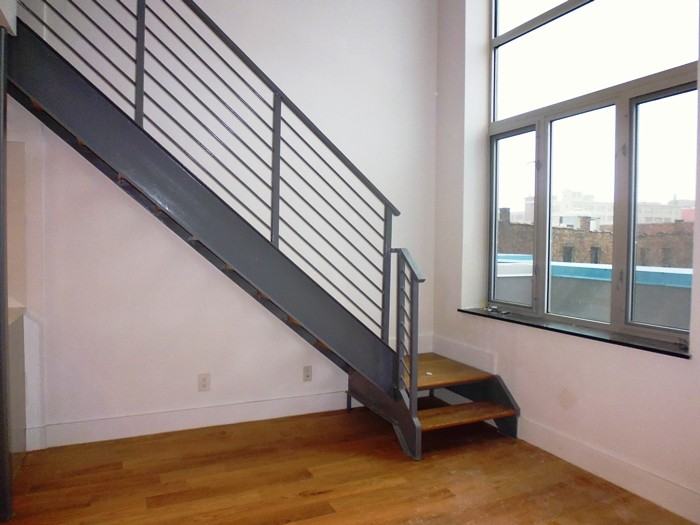 107 Waverly Ave #2 - Photo 3 of 8