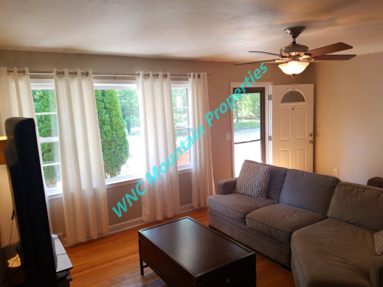125 St John Rd #1 - Photo 4 of 10