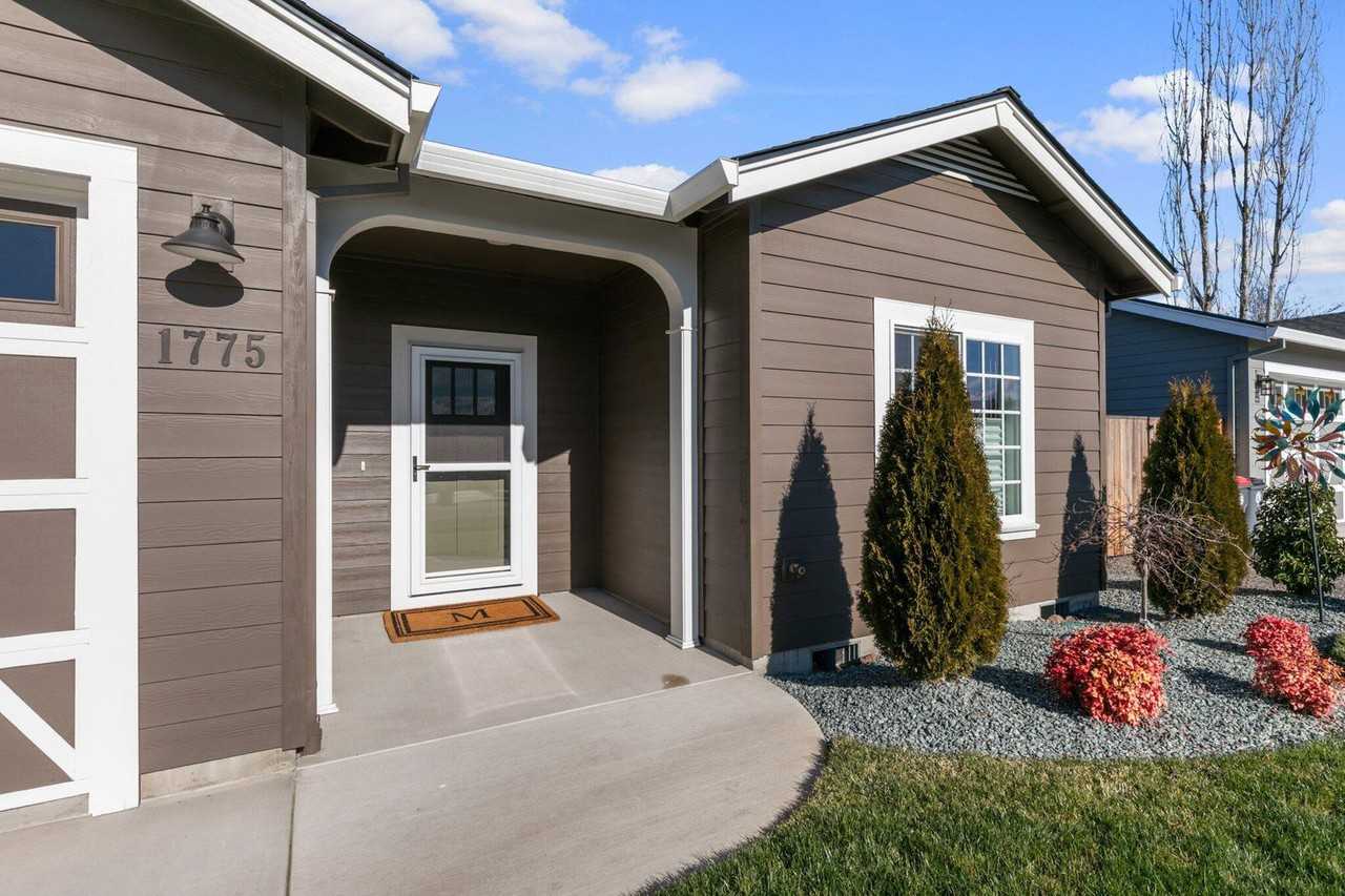 1775 Pearl Eye Ln #1 - Photo 3 of 21