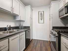 10853 Rose Ave - Photo 1 of 1