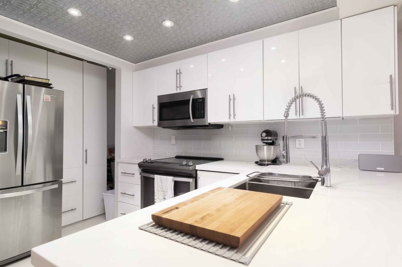 309 Major Mackenzie Dr E - Photo 6 of 20