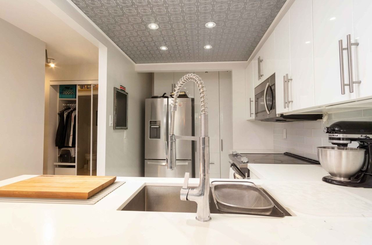 309 Major Mackenzie Dr E - Photo 7 of 20