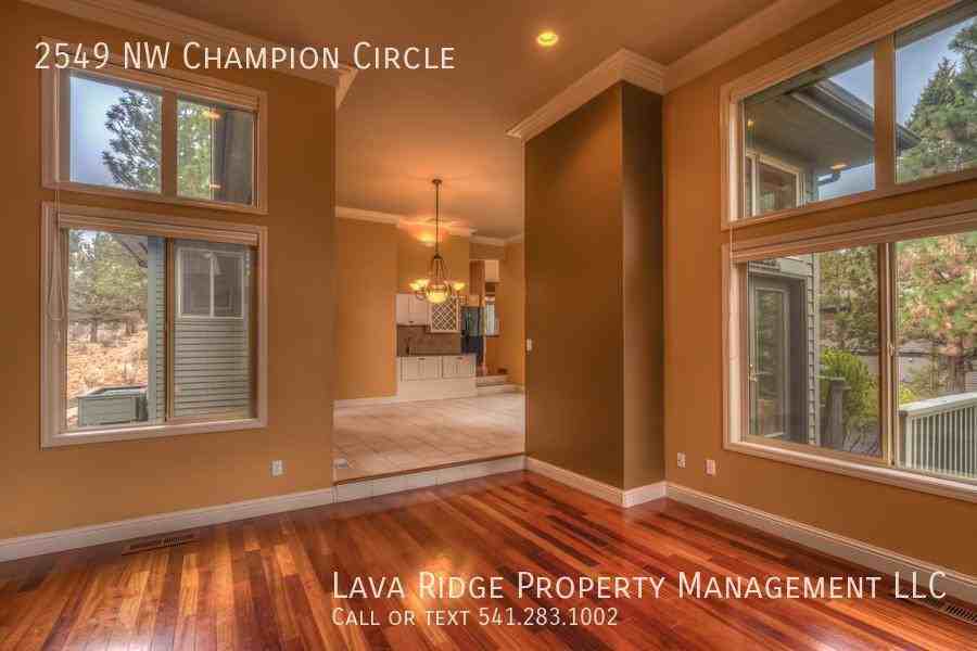 2549 Nw Champion Cir - Photo 3 of 50