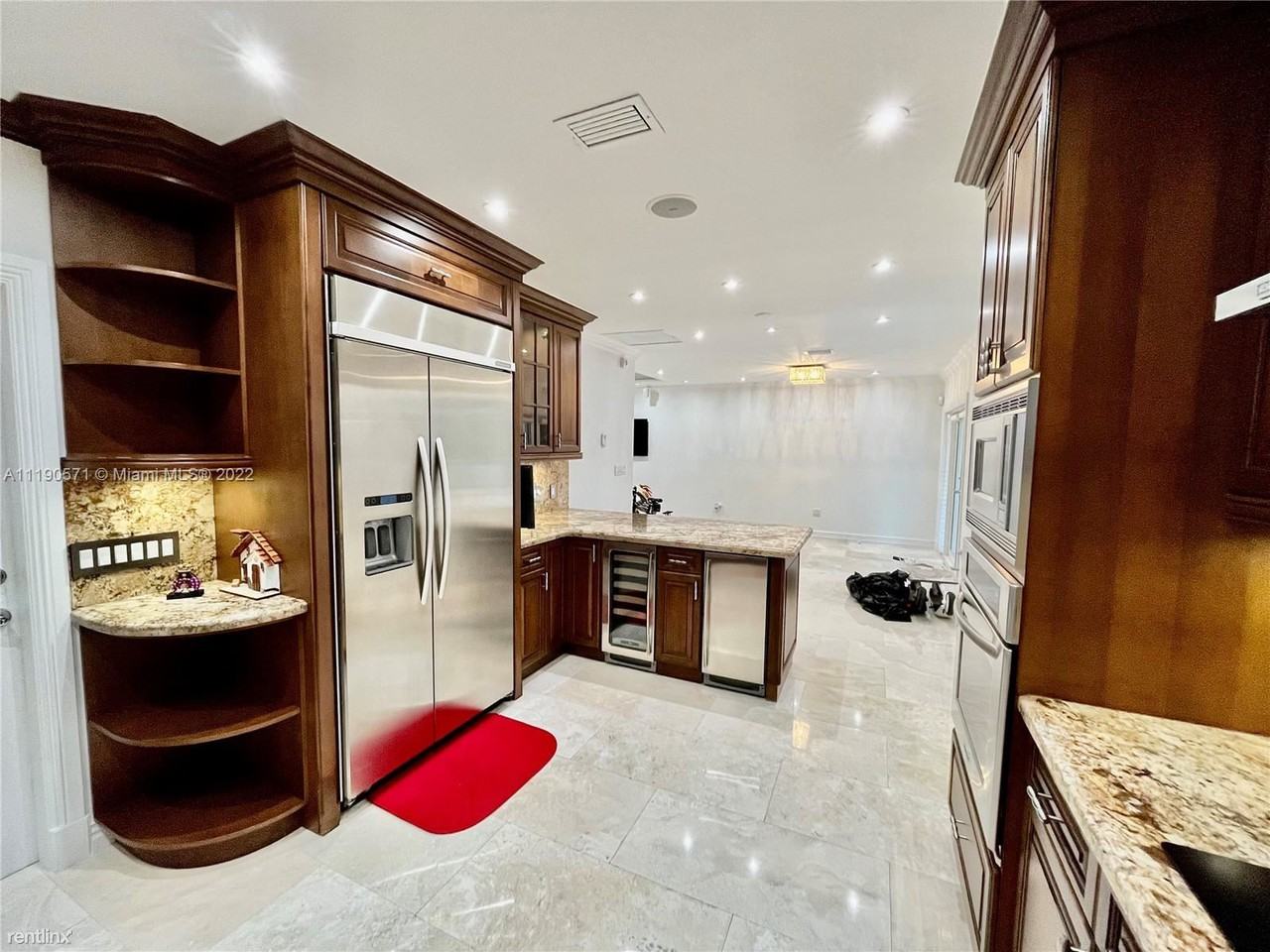616 Tiziano Ave - Photo 3 of 26