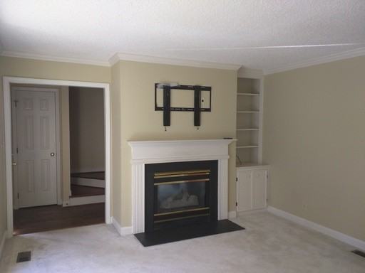 440 Front St - Photo 3 of 22