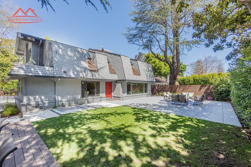 10 Crescent Dr - Photo 2 of 37