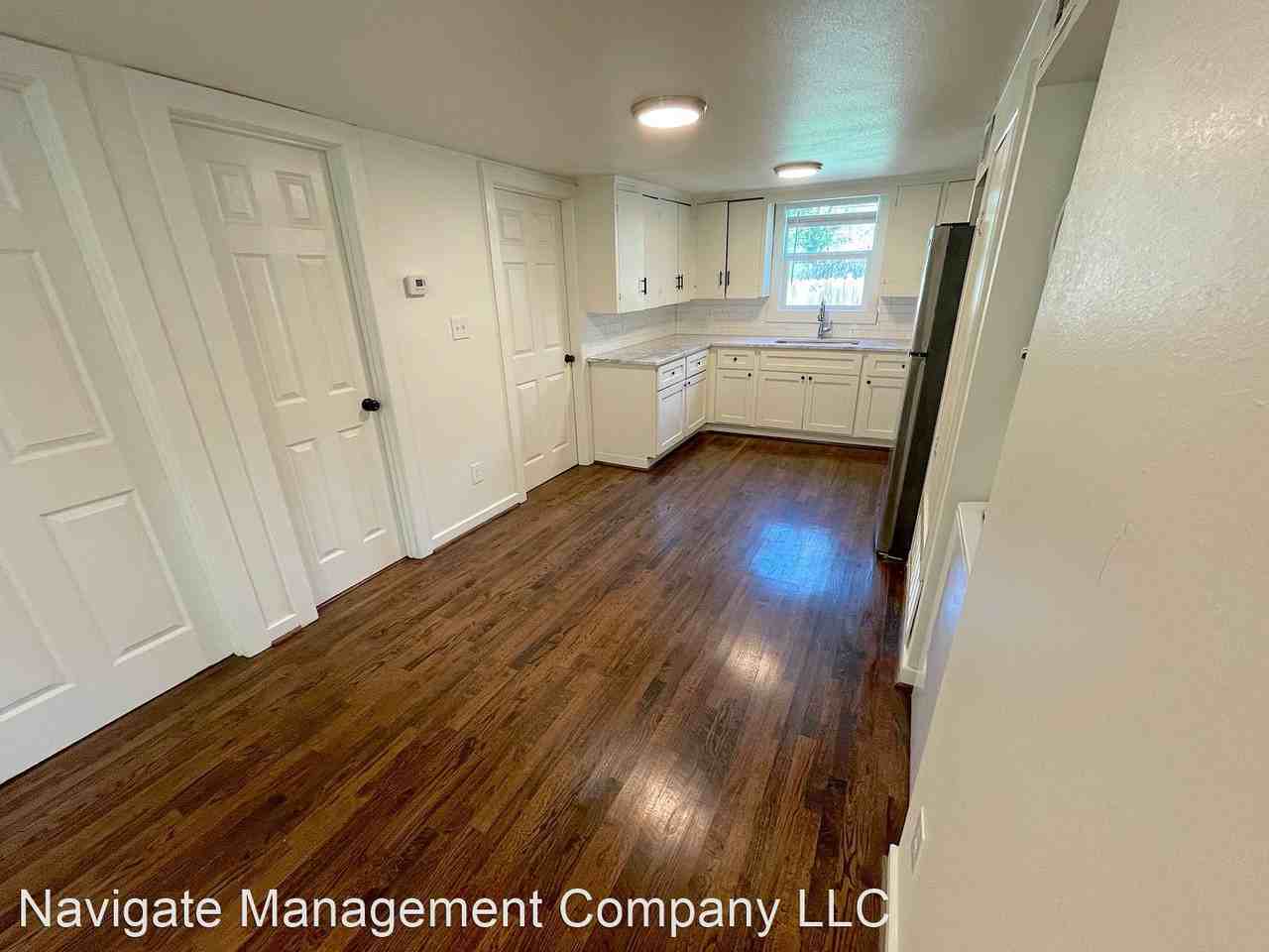 Highland Avenue - 517 - Photo 3 of 21