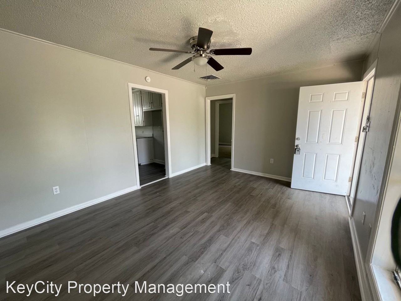 1709 Graham St - Photo 2 of 16