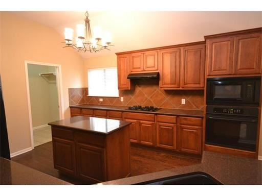 9516 Pasatiempo Dr - Photo 2 of 20