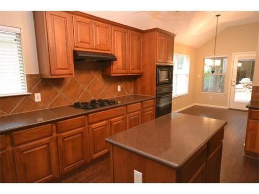 9516 Pasatiempo Dr - Photo 3 of 20