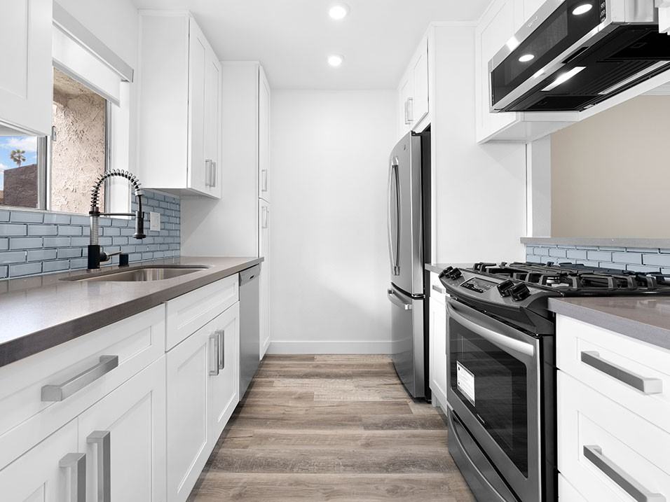 1249 South Bundy - Photo 7 of 21