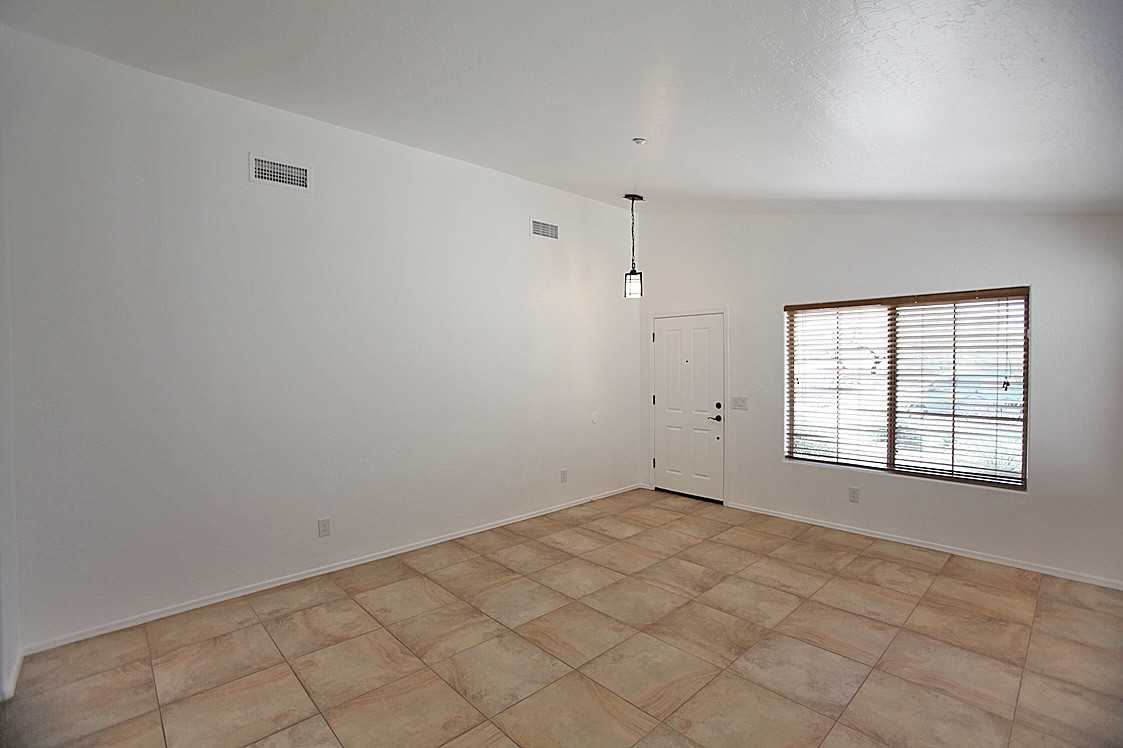 15313 N 104th Way - Photo 3 of 13