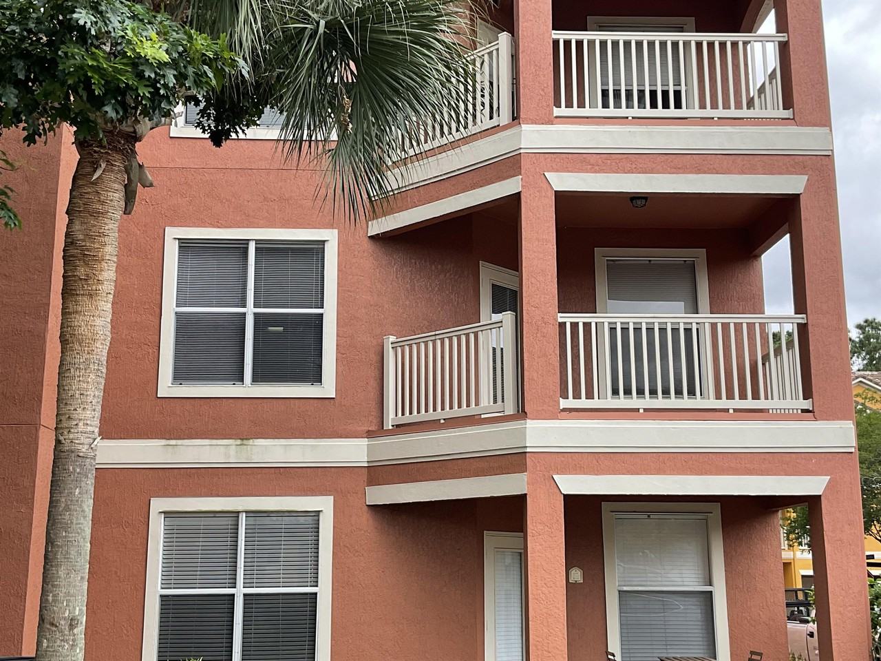 8813 Villa View Cir #8813VVC204 - Photo 3 of 26