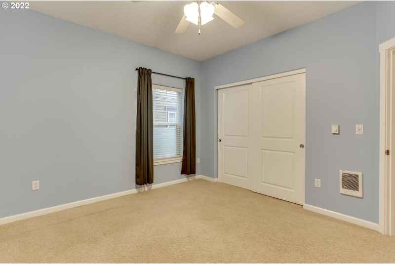 1020 Sw 170th Ave #100 - Photo 7 of 15