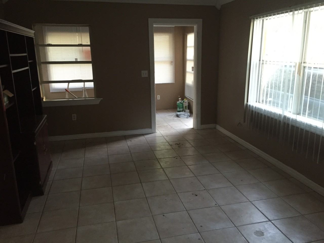 2055 Eaton Street - Photo 3 of 5