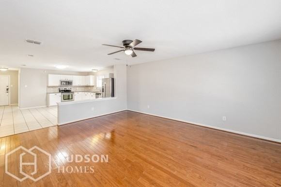 2611 Cattleman Dr - Photo 3 of 14