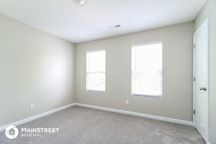 5 Old Pine Cir - Photo 3 of 6