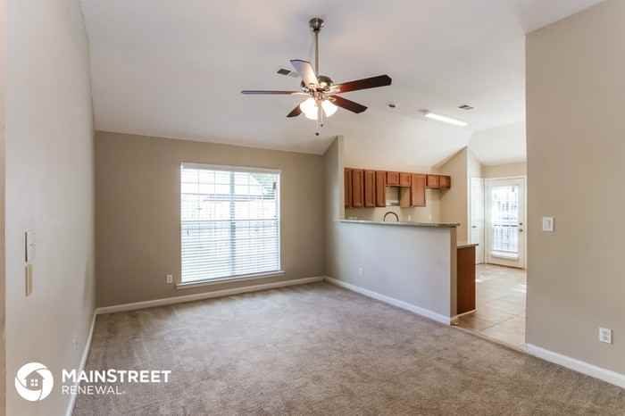 1897 Garden Leaf Dr - Photo 2 of 8