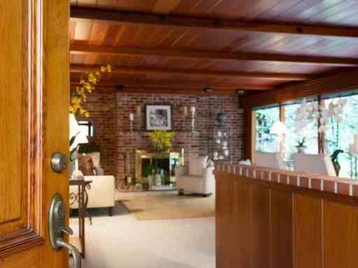 1133 Holman Rd - Photo 3 of 15