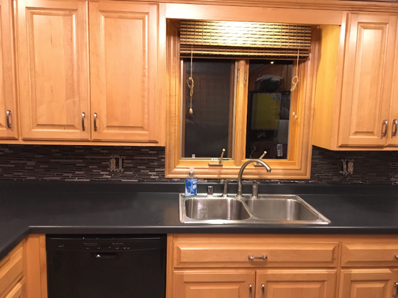 1274 Rockdale St - Photo 2 of 5