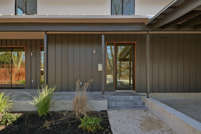 7301 Hardy Dr #B - Photo 3 of 7