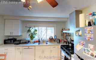 featured image of 9 Arlington St #2