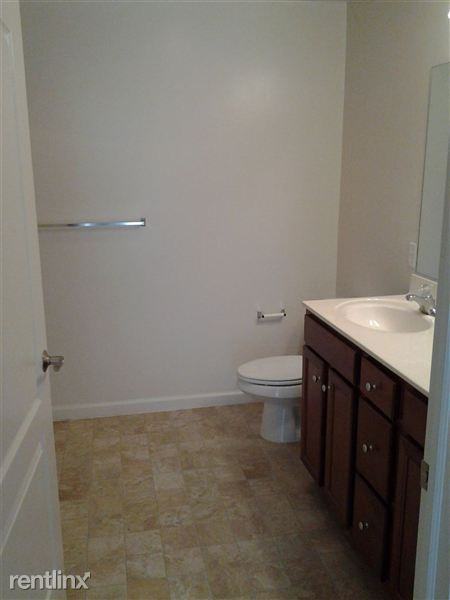 Saucon Valley Apartments - Photo 2 of 7