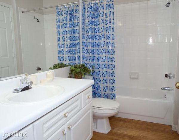 Hebron Pkwy - Photo 2 of 8