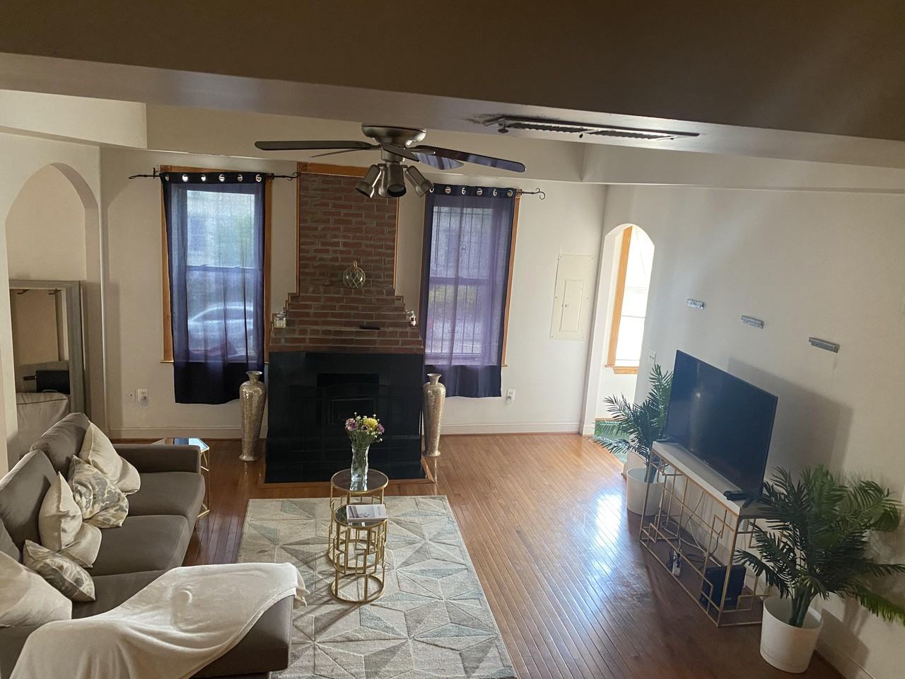R St NW & 3rd St NW - Photo 2 of 14
