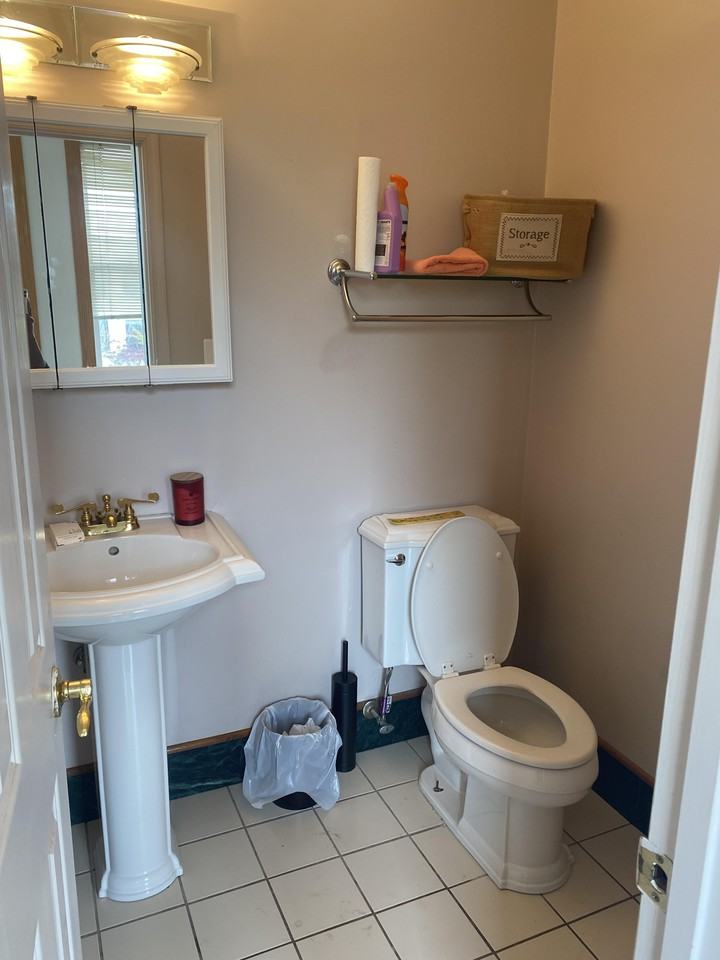 R St NW & 3rd St NW - Photo 6 of 14