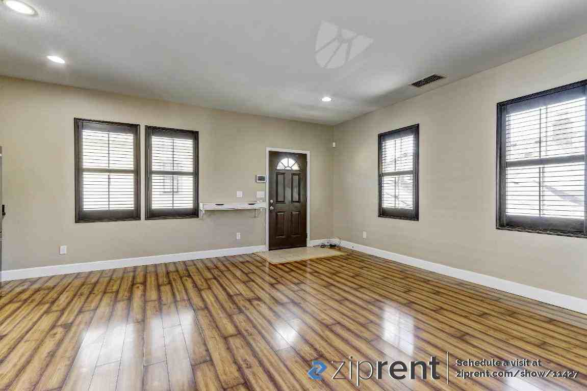 1178 Taraya Ter #ADU - Photo 2 of 11