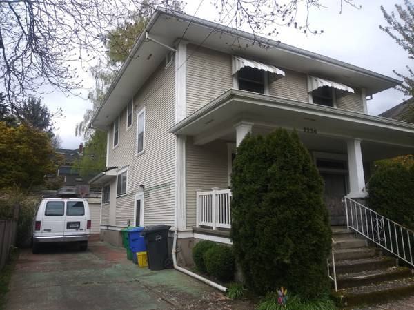 10th Ave main house - Photo 3 of 8