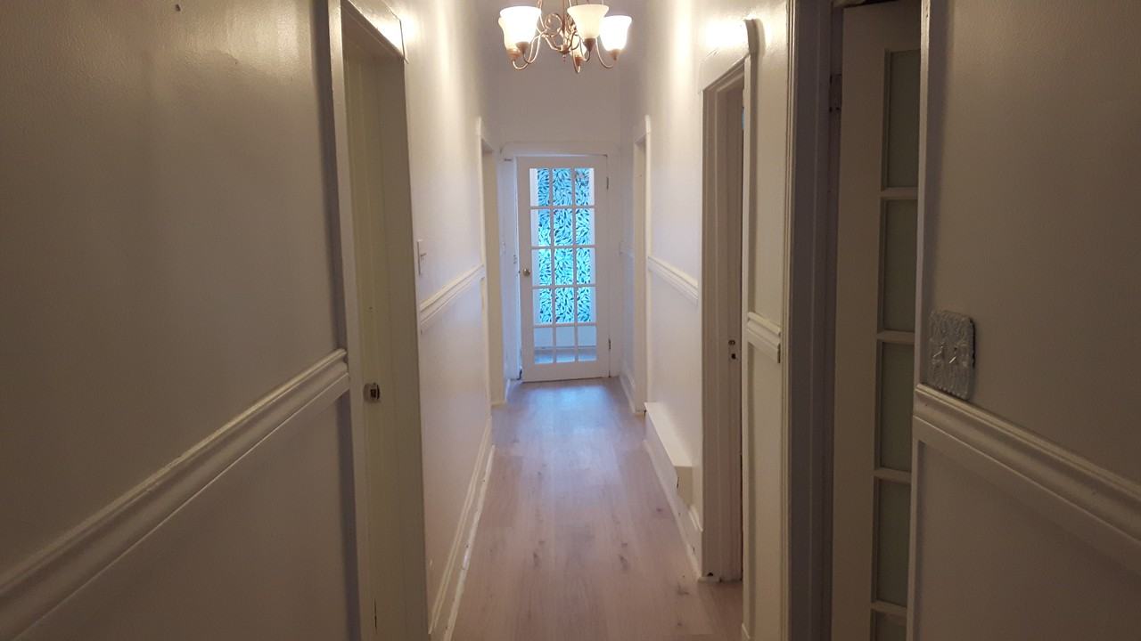 5676 Avenue De Lorimier - Photo 2 of 10