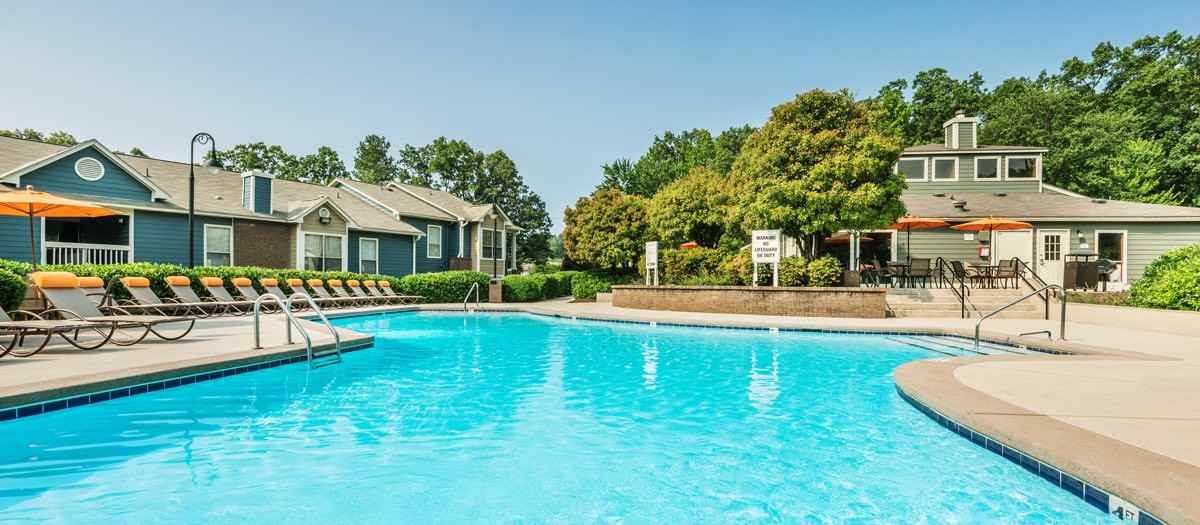 west end village apartments
