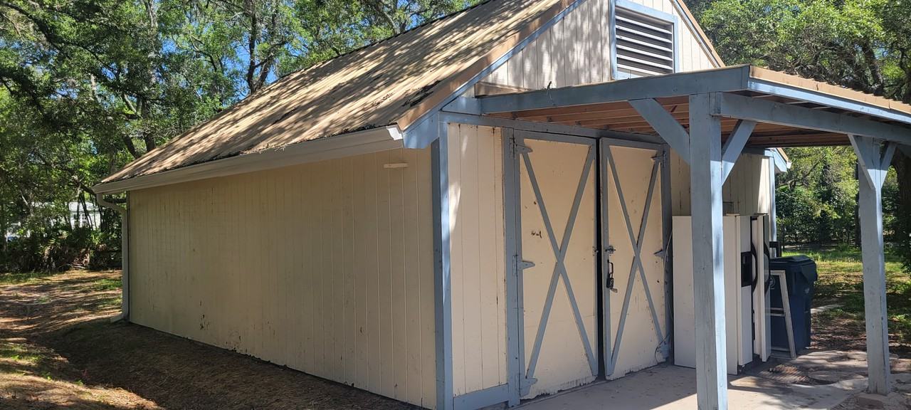 14175 Hurricane Dr - Photo 3 of 24