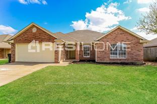 6004 Se 88th St - Photo 1 of 1