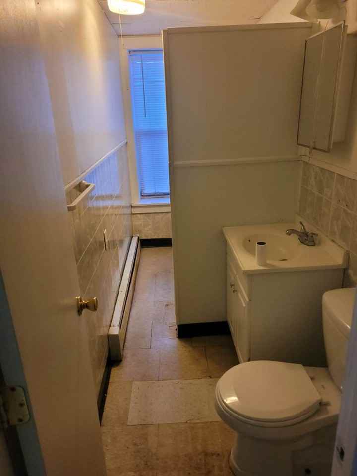 2011 Prospect St #2011 - Photo 6 of 8