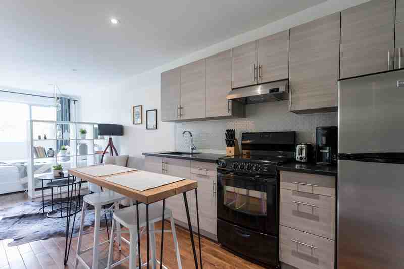 4433 Hotel de Ville - Photo 4 of 23