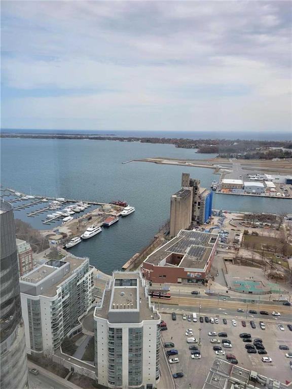 17 Bathurst Street #4302A