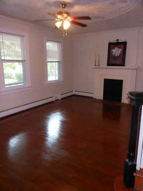 2709 Griffin Ave - Photo 2 of 14