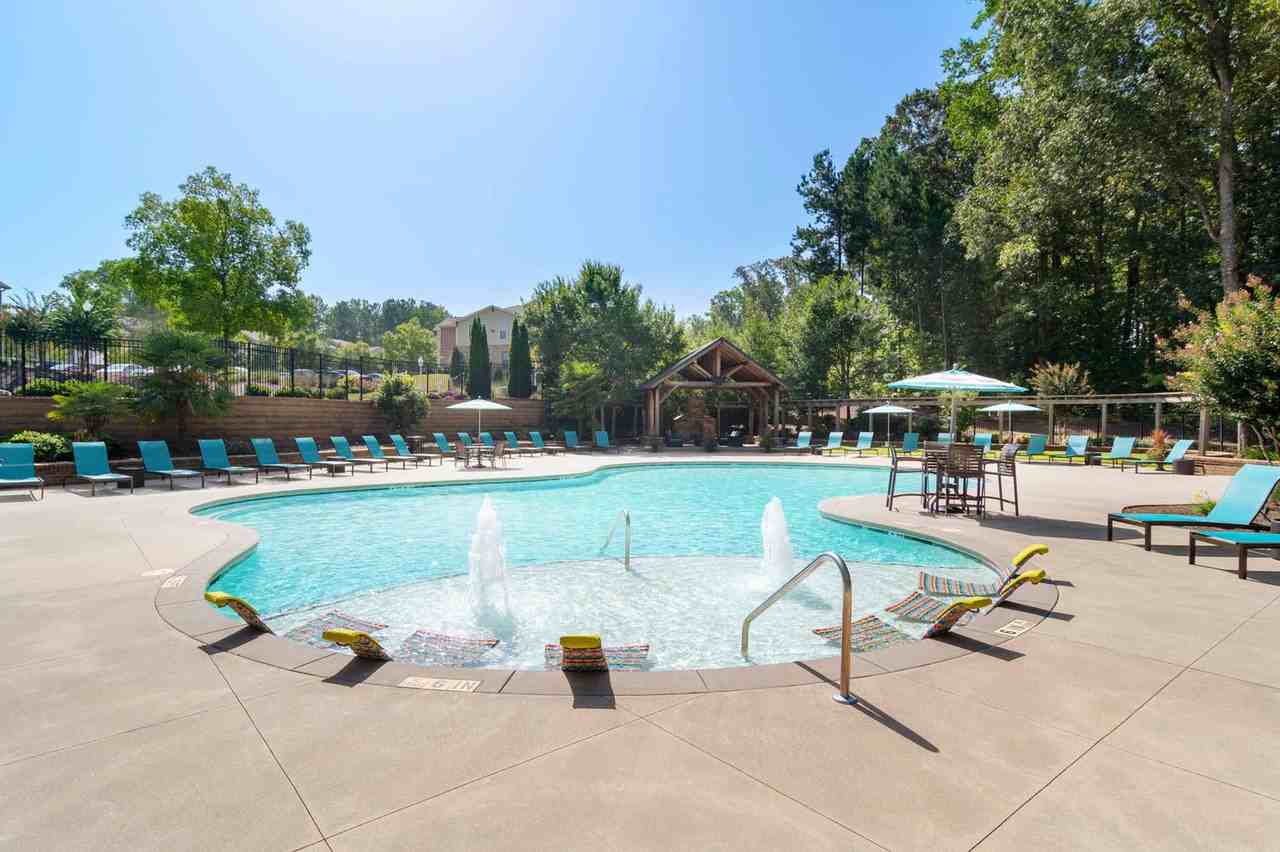 The Willows Ashley Park - Photo 3 of 21