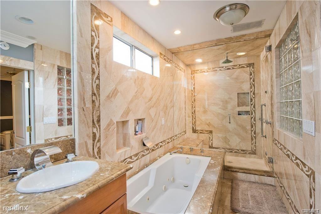 5048 Hesperia Ave - Photo 3 of 10