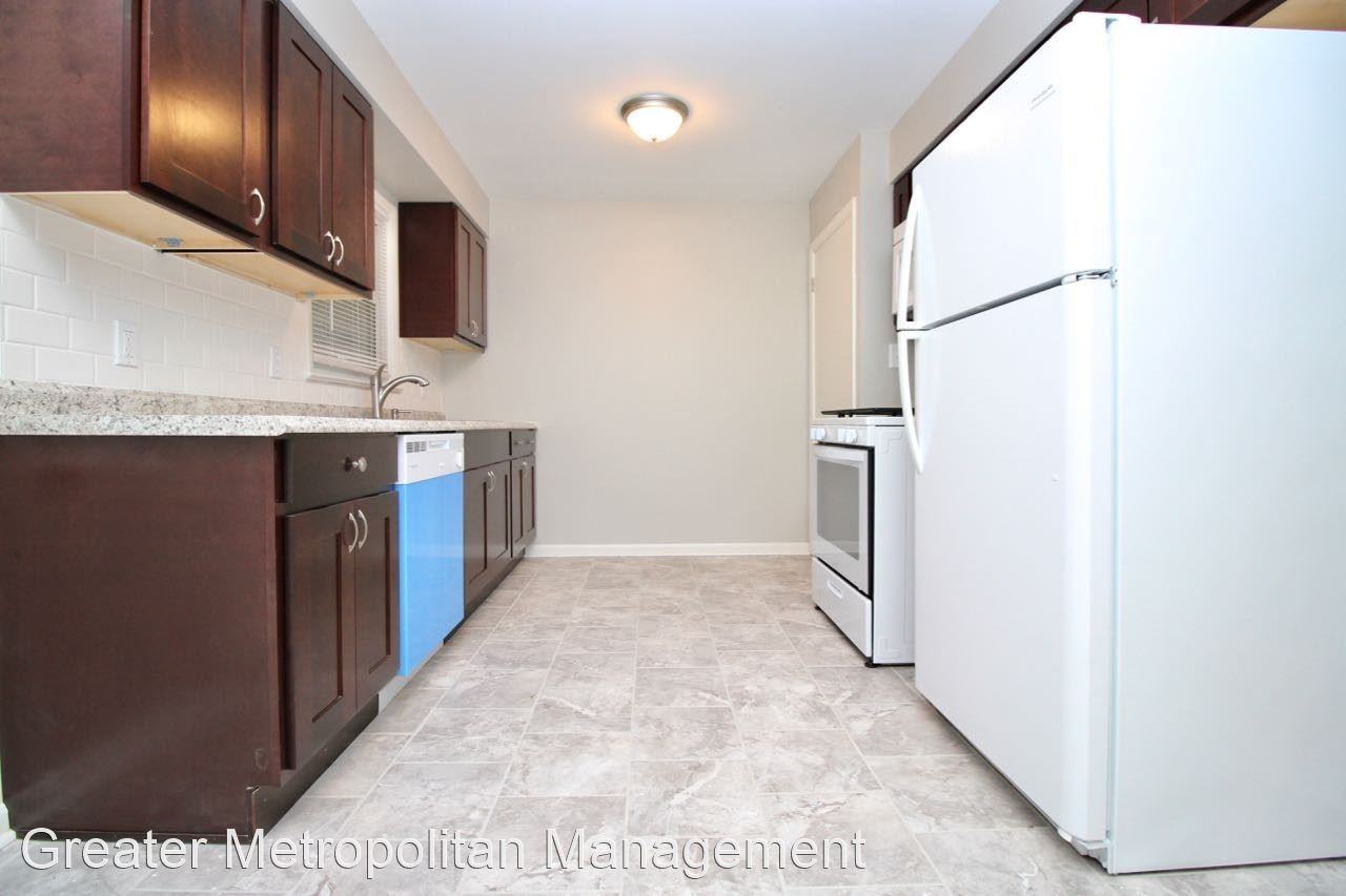 23760 Puritan Rd - Photo 3 of 20