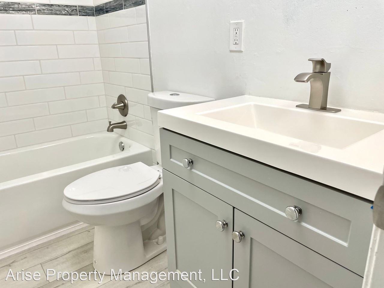 435 E. Clifford Avenue - Photo 3 of 12