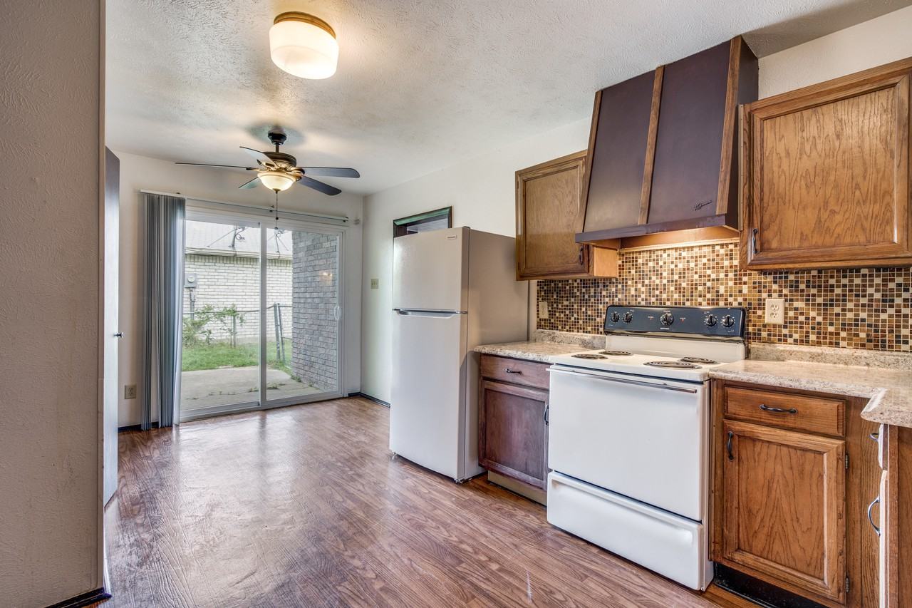 7525 Kingsmill Ter - Photo 5 of 12