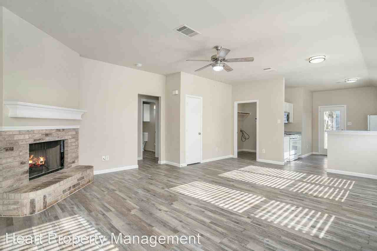 3038 Casa Bella Dr - Photo 3 of 22