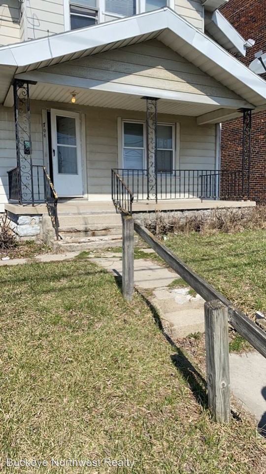 706 Spencer St, Toledo, OH 43609 3 Bedroom House for 800/month Zumper