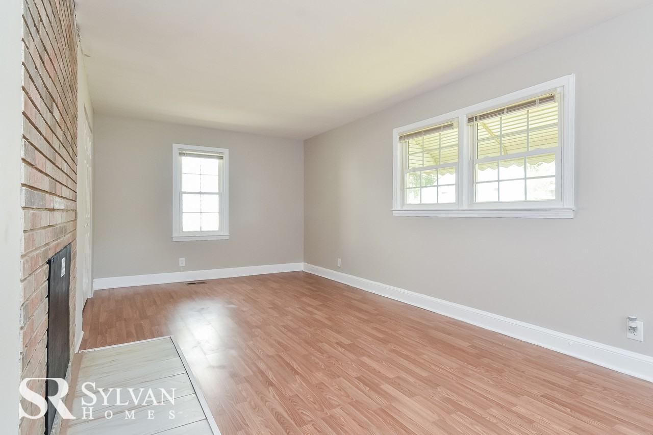 2716 Stokes Ave - Photo 3 of 14