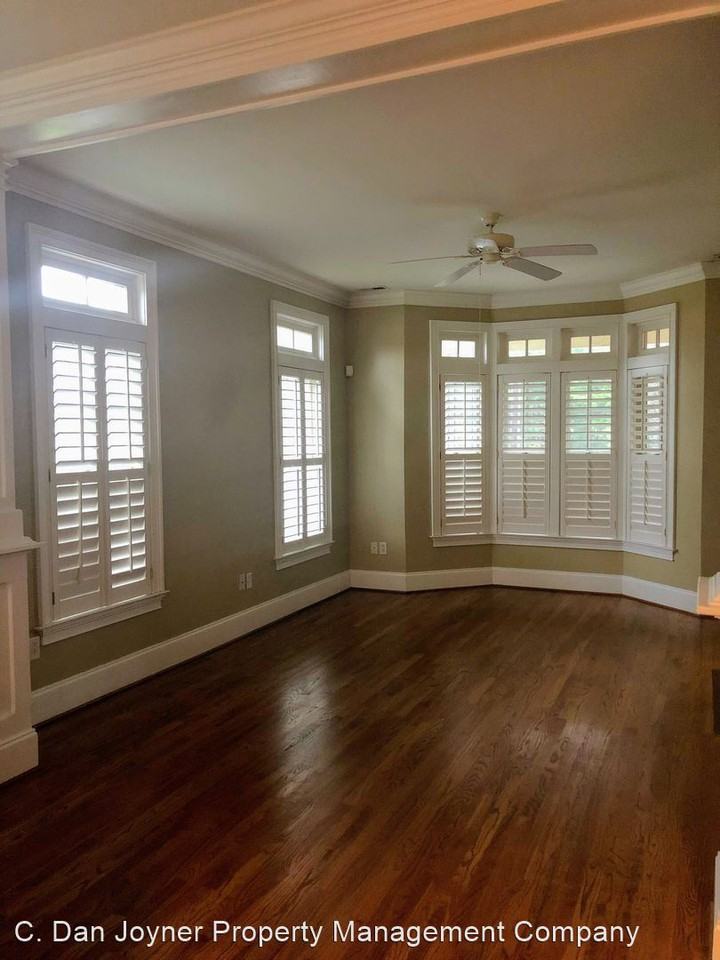 202 Butler Ave - Photo 2 of 14