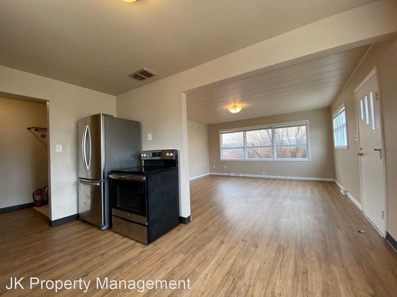 1338/1340 9th Street S - Photo 3 of 12